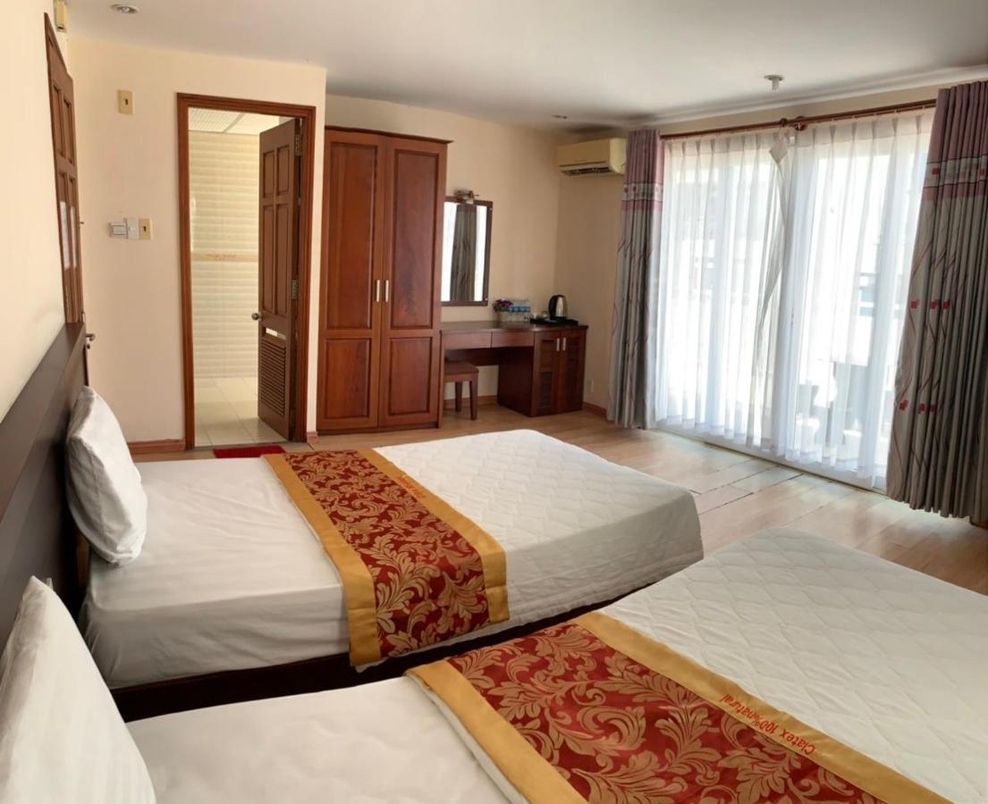 Begonia Hotel Nha Trang Exterior photo